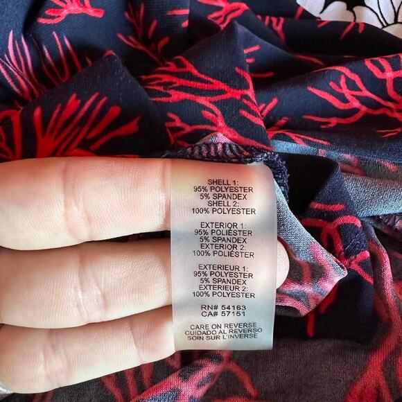 Womens Tops Size Large Bundle of Two Floral Sleeveless Summer Business Casual - Picture 7 of 8